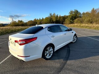 2013 Kia Optima III, белый, 1400000 рублей, вид 4