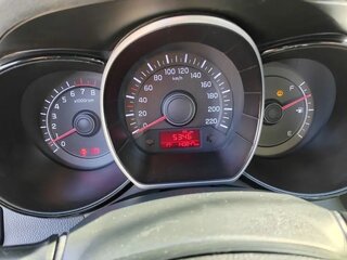 2016 Kia Rio III Рестайлинг, белый, 900000 рублей, вид 4