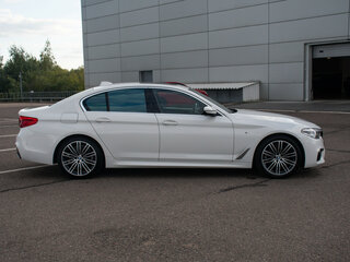 2020 BMW 5 серии 520d VII (G30/G31/G38), белый, 3957000 рублей, вид 4