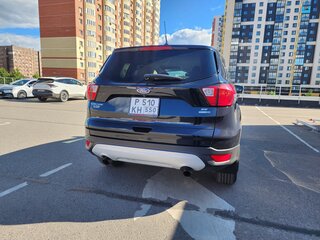 2019 Ford Escape III Рестайлинг, чёрный, 1800000 рублей, вид 5