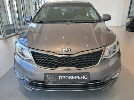 2017 Kia Rio III Рестайлинг, серый, 1073000 рублей, вид 2