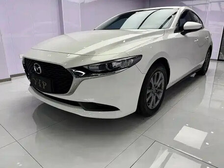 Mazda 3 IV (BP)