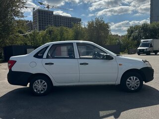 2015 Lada (ВАЗ) Granta I, белый, 270000 рублей, вид 3
