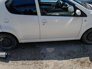 2013 Citroen C1 I Рестайлинг 2, белый, 630000 рублей, вид 2
