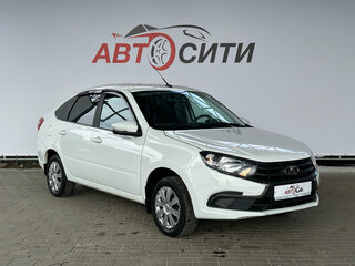 2023 Lada (ВАЗ) Granta I Рестайлинг, белый, 770000 рублей, вид 3