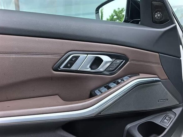 2025 BMW 3 серии 330Li VII (G2x) Рестайлинг 2, белый - вид 8