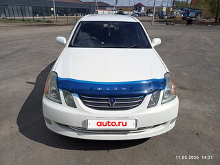 2004 Toyota Mark II Blit IX (X110), белый, 720000 рублей, вид 3