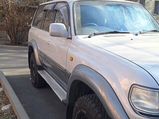 1996 Toyota Land Cruiser 80 Series Рестайлинг, серебристый, 2500000 рублей, вид 1