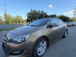 2013 Opel Astra J Рестайлинг, бежевый, 790000 рублей, вид 2