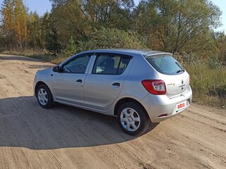 2018 Renault Sandero II, серый, 620000 рублей, вид 3