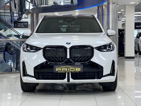 2025 BMW X3 30i xDrive IV (G45/G48), белый, вид 3