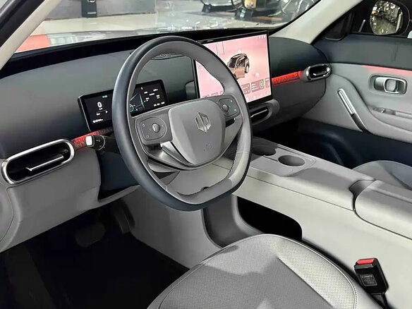 2026 Leapmotor A10 53 kWh, серый, 1890000 рублей - вид 7