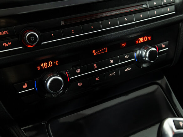 2016 BMW 5 серии 520i VI (F10/F11/F07) Рестайлинг, чёрный, 2299700 рублей - вид 15