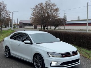 2017 Volkswagen Jetta VI Рестайлинг, белый, 1870000 рублей, вид 1