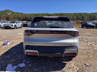 2026 Changan Qiyuan Q05 51.9 kWh II, серебристый, 2307000 рублей, вид 2