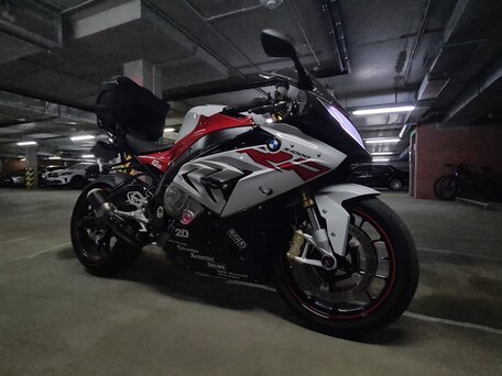 2017 BMW S 1000 RR, белый, 1600000 рублей, вид 1