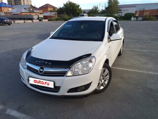 2012 Opel Astra H Рестайлинг, белый, 680000 рублей, вид 1