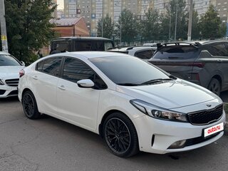2018 Kia Cerato III Рестайлинг (Classic), белый, 1215000 рублей, вид 1