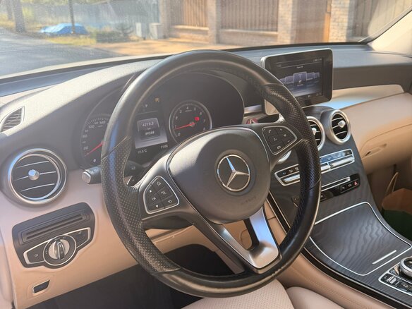 2017 Mercedes-Benz GLC 250 I (X253), белый, 3200000 рублей - вид 7