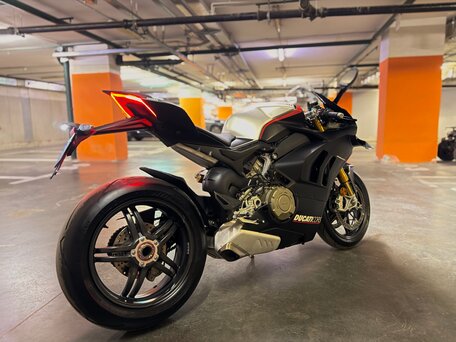 2021 Ducati Panigale V4, чёрный, 2500000 рублей, вид 5