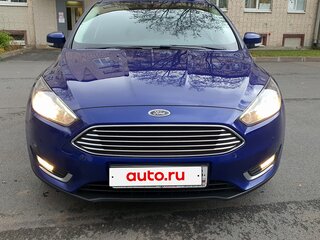 2016 Ford Focus III Рестайлинг, синий, 900000 рублей, вид 2