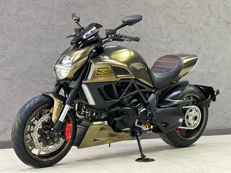 2012 Ducati Diavel, золотистый, 1050000 рублей, вид 4