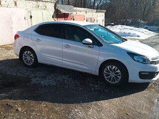2017 Citroen C4 II Рестайлинг, белый, 950000 рублей, вид 4