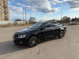 2013 Volkswagen Jetta VI, чёрный, 1190000 рублей, вид 1
