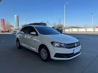 2022 Volkswagen Santana III, белый, 1000000 рублей, вид 4