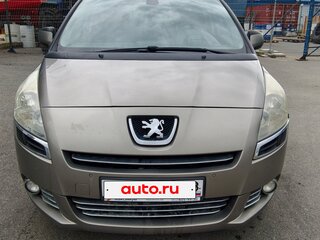 2011 Peugeot 5008 I, серый, 850000 рублей, вид 1