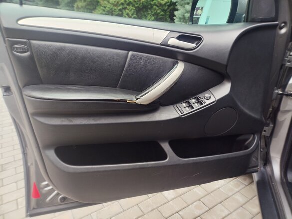 2004 BMW X5 4.4i I (E53) Рестайлинг, серый, 866000 рублей - вид 5