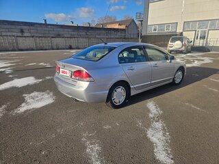 2010 Honda Civic Hybrid VIII Рестайлинг, серебристый, 1050000 рублей, вид 5
