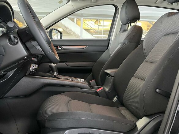 2026 Mazda CX-5 II Рестайлинг, чёрный, 3700000 рублей - вид 14