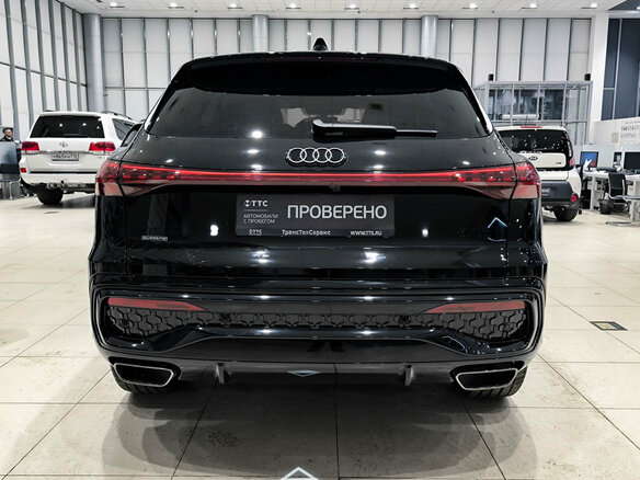 2026 Audi Q5 L III (GU), чёрный, 6250000 рублей - вид 5