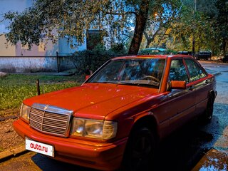 1992 Mercedes-Benz 190 (W201), красный, 150000 рублей, вид 1