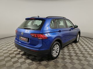 2020 Volkswagen Tiguan II, синий, 2175000 рублей, вид 5