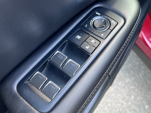 2019 Lexus RX 300 IV, красный, 3720000 рублей - вид 14