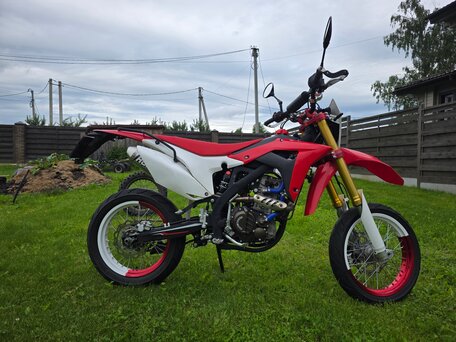 2023 Regulmoto CR-Z 300, красный, 175000 рублей, вид 1