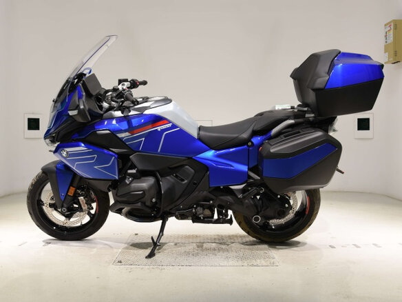 2025 BMW R 1300 RT, синий, 2800000 рублей - вид 1