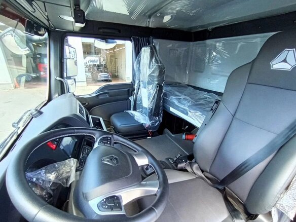 2025 Sinotruk Sitrak C7H, белый, 14900000 рублей - вид 3