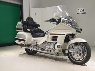 2000 Honda GL 1500 Gold Wing, белый, 600000 рублей, вид 2