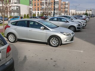 2012 Ford Focus III, серебристый, 990000 рублей, вид 4