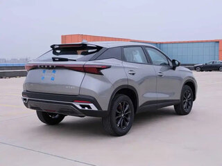 2025 Chery Omoda 5, серебристый, 1690000 рублей, вид 4