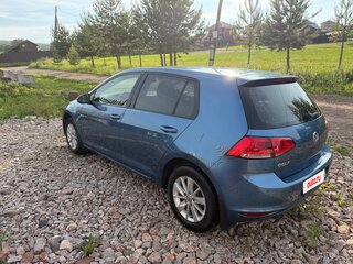 2013 Volkswagen Golf VII, синий, 800000 рублей, вид 5