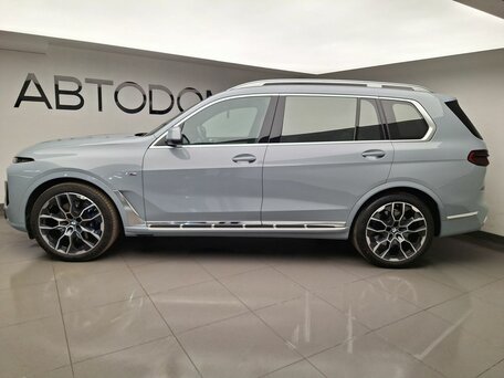 2024 BMW X7 40i I (G07) Рестайлинг, серый, 13950000 рублей, вид 2