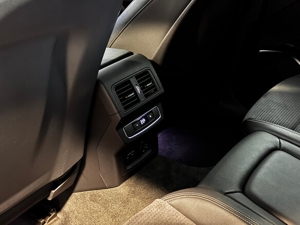 2021 Audi Q5 45 TFSI II (FY) Рестайлинг, синий, 5030000 рублей - вид 8