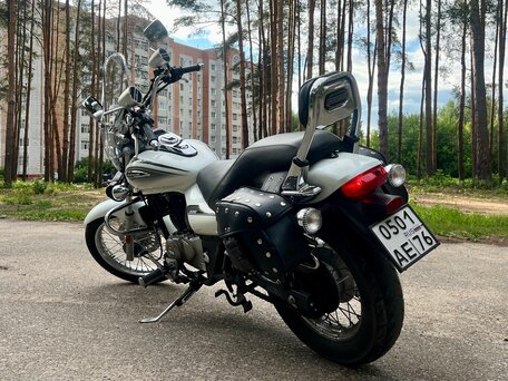 2020 Bajaj Avenger, белый, 200000 рублей, вид 4