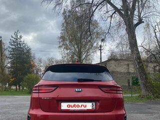 2019 Kia Ceed III, красный, 1350000 рублей, вид 4