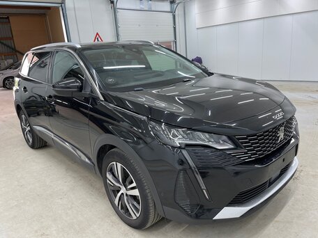 2022 Peugeot 5008 II Рестайлинг, чёрный, 2299000 рублей, вид 2