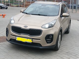 2018 Kia Sportage IV Рестайлинг, коричневый, 1740000 рублей, вид 1